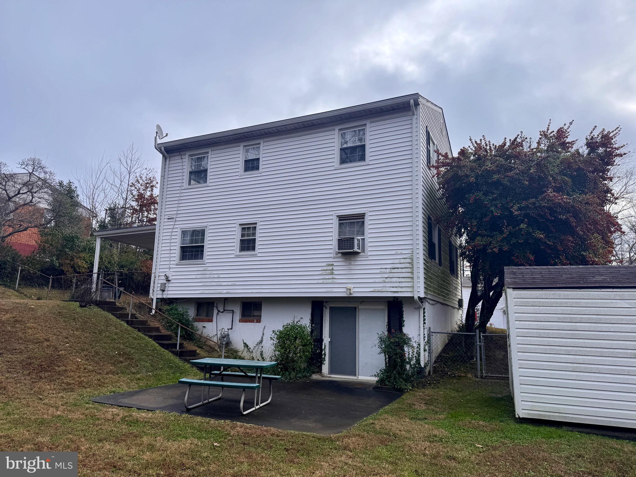 2112 Patrick Street Woodbridge, VA 22191 - Photo 11 of 65 a house view with a backyard space