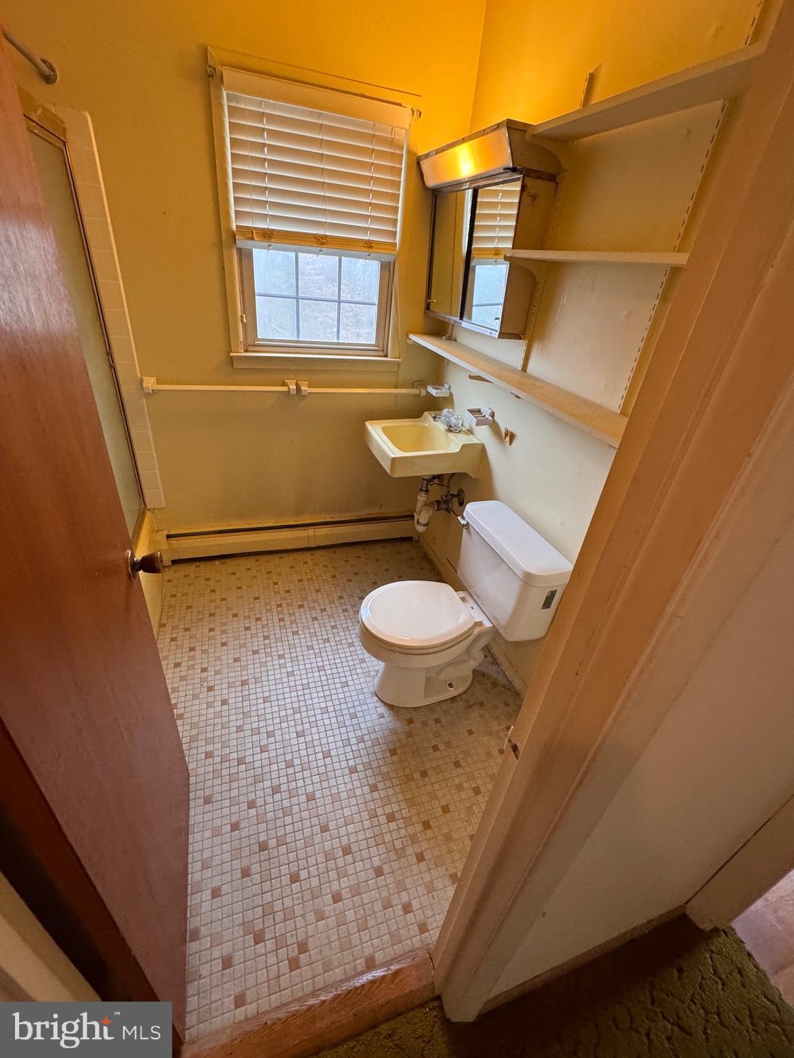 2112 Patrick Street Woodbridge, VA 22191 - Photo 42 of 65 a bathroom with a sink toilet and shower