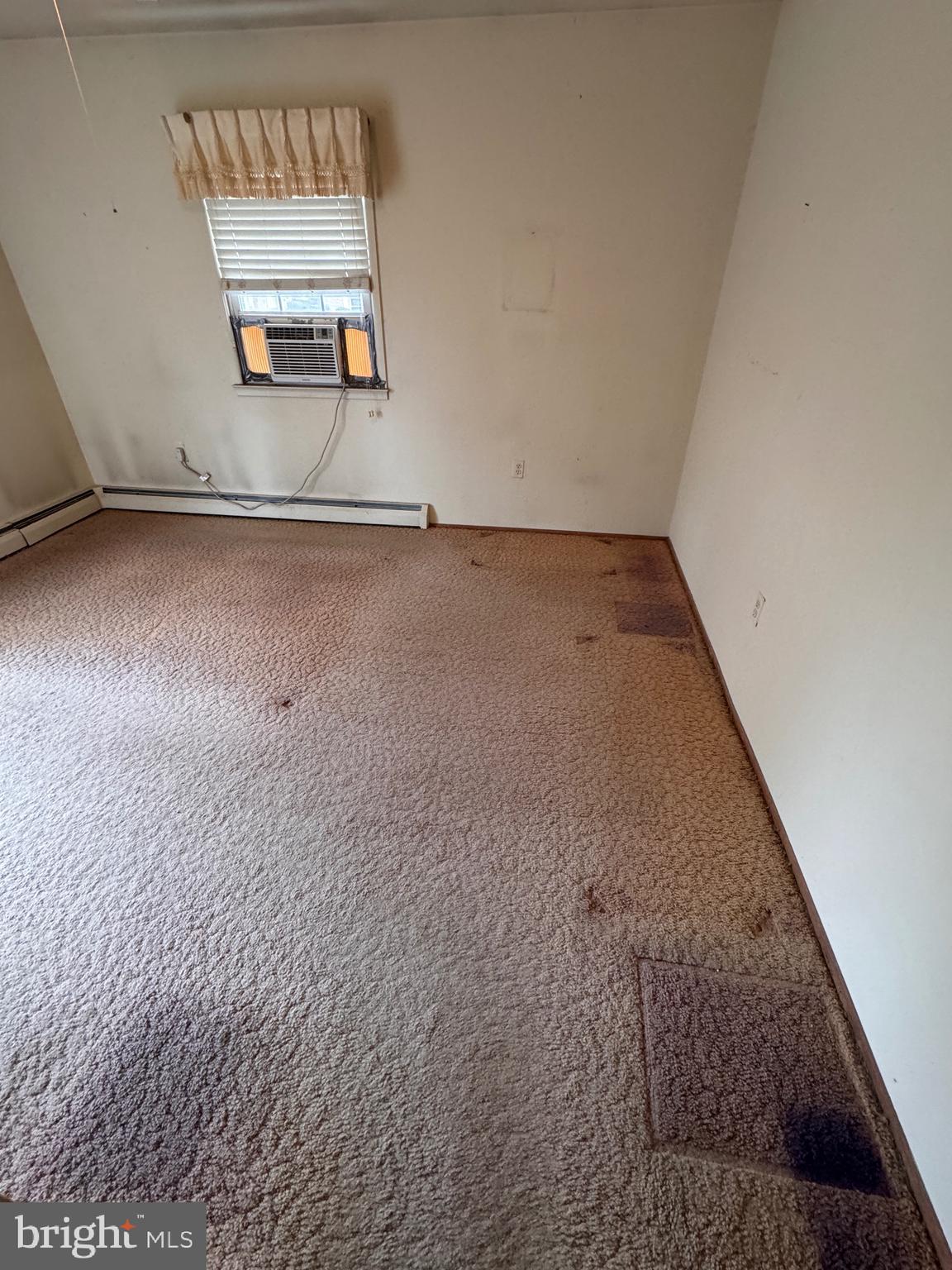 2112 Patrick Street Woodbridge, VA 22191 - Photo 45 of 65 a view of a small space