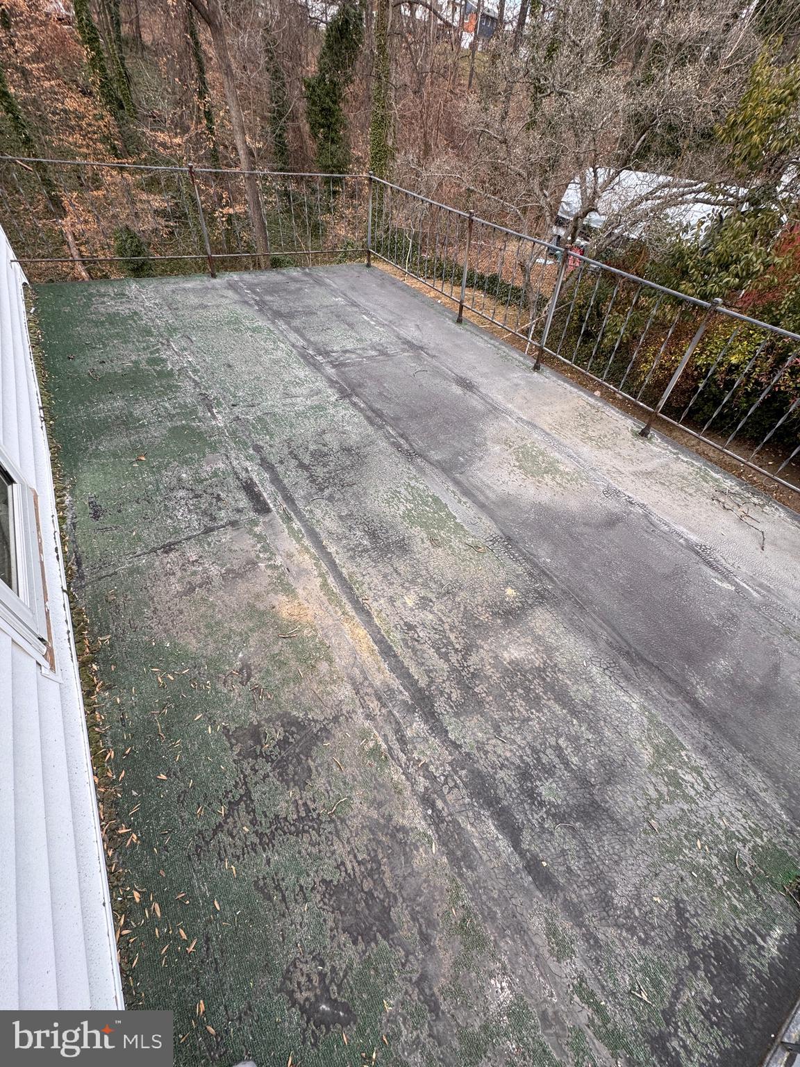 2112 Patrick Street Woodbridge, VA 22191 - Photo 50 of 65 a view of a backyard of the house