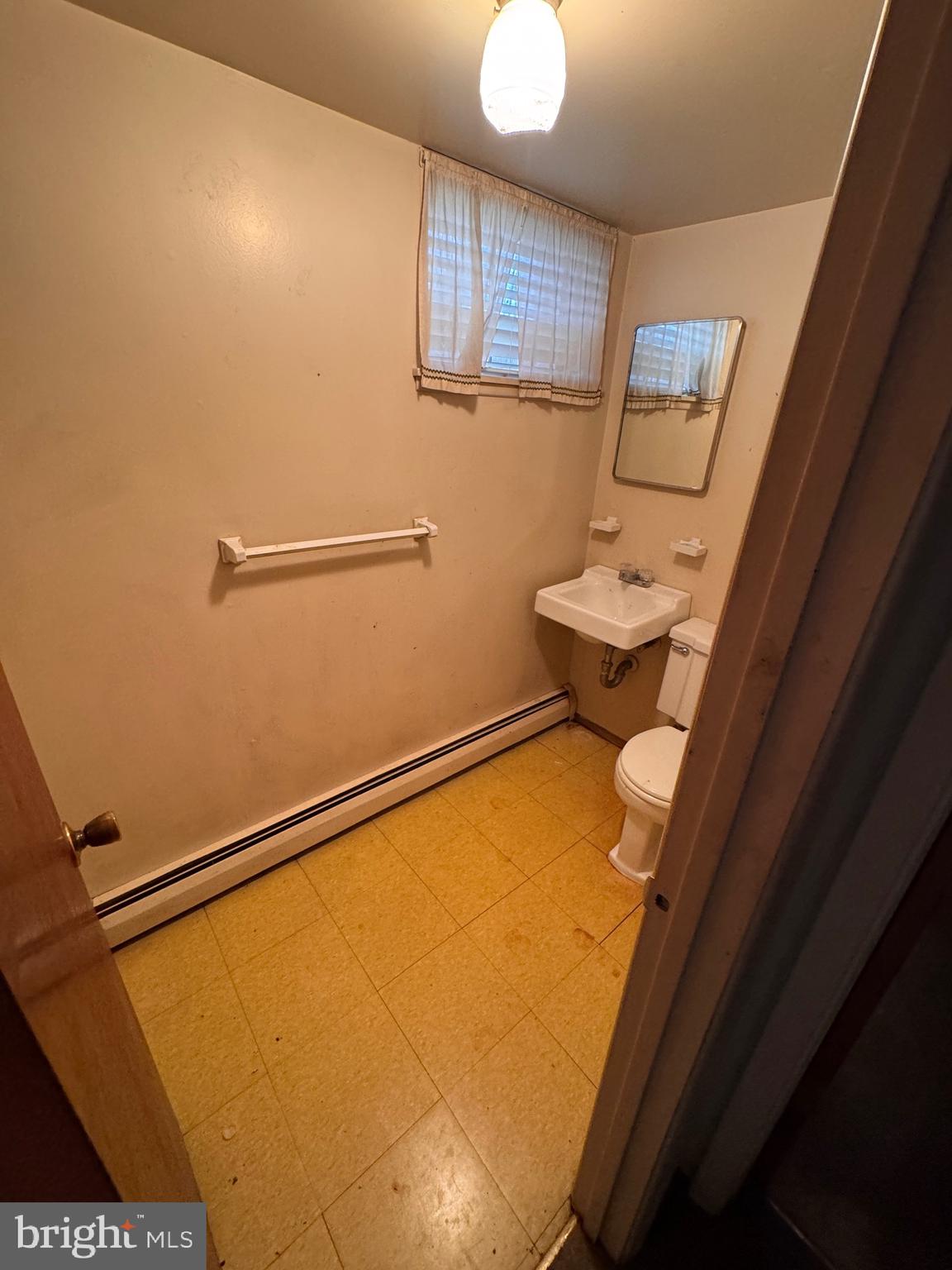 2112 Patrick Street Woodbridge, VA 22191 - Photo 57 of 65 a bathroom with a sink and a vanity