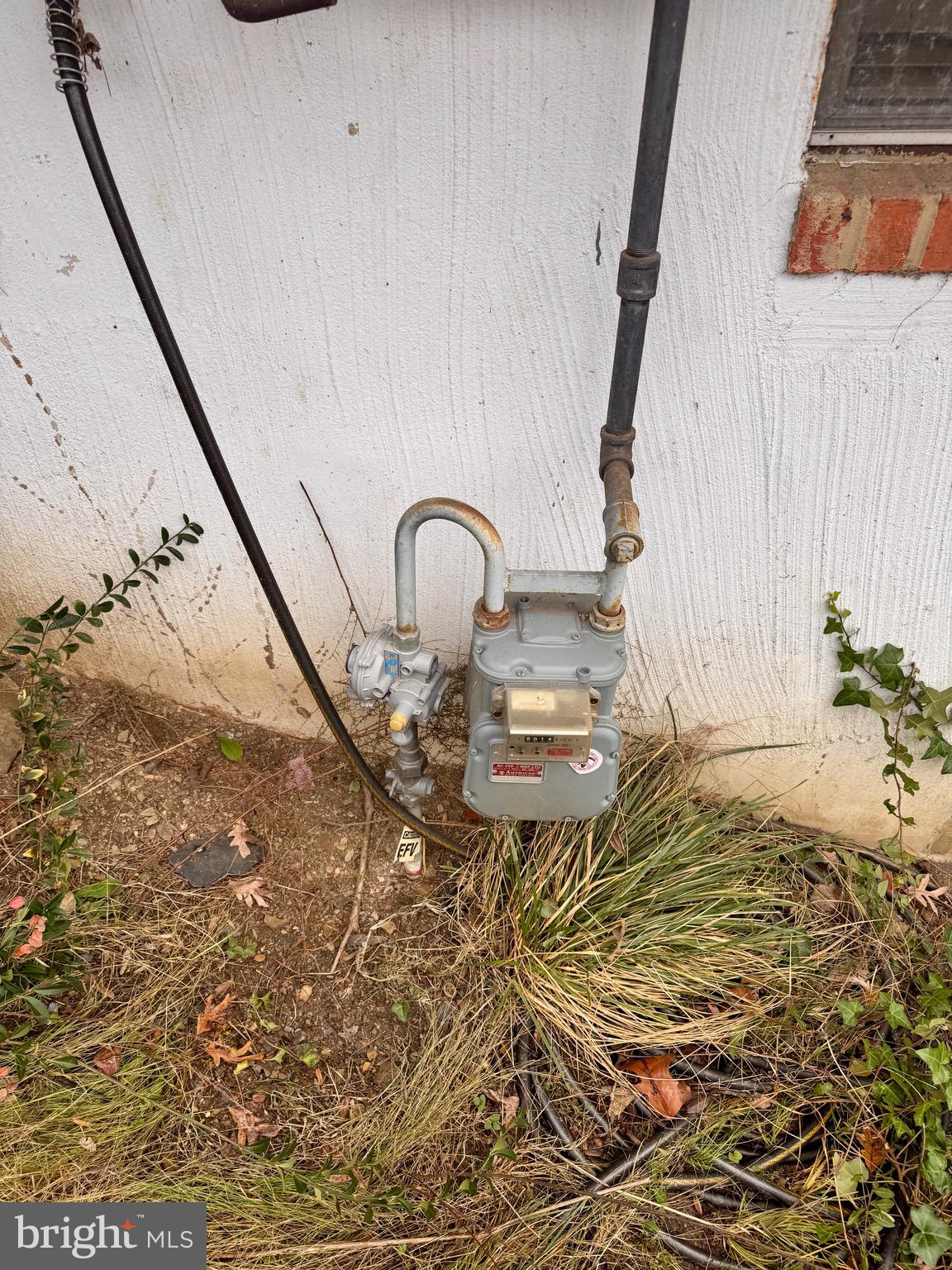 2112 Patrick Street Woodbridge, VA 22191 - Photo 9 of 65 a close view of a sink