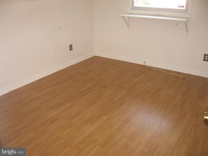 8005 Ellet Road Springfield, VA 22151 - Photo 5 of 9 Bedroom #1