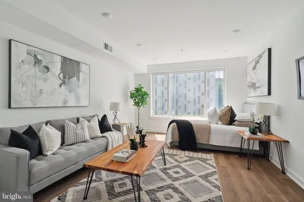 $1,185 | 5904 Germantown Avenue, Unit 304, Philadelphia, PA 19144
