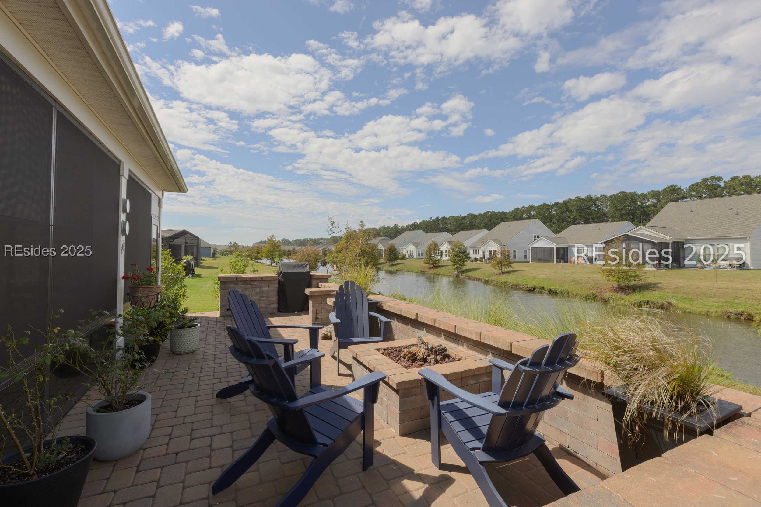 381 Crane Court Bluffton, SC 29909 - Photo 5 of 44