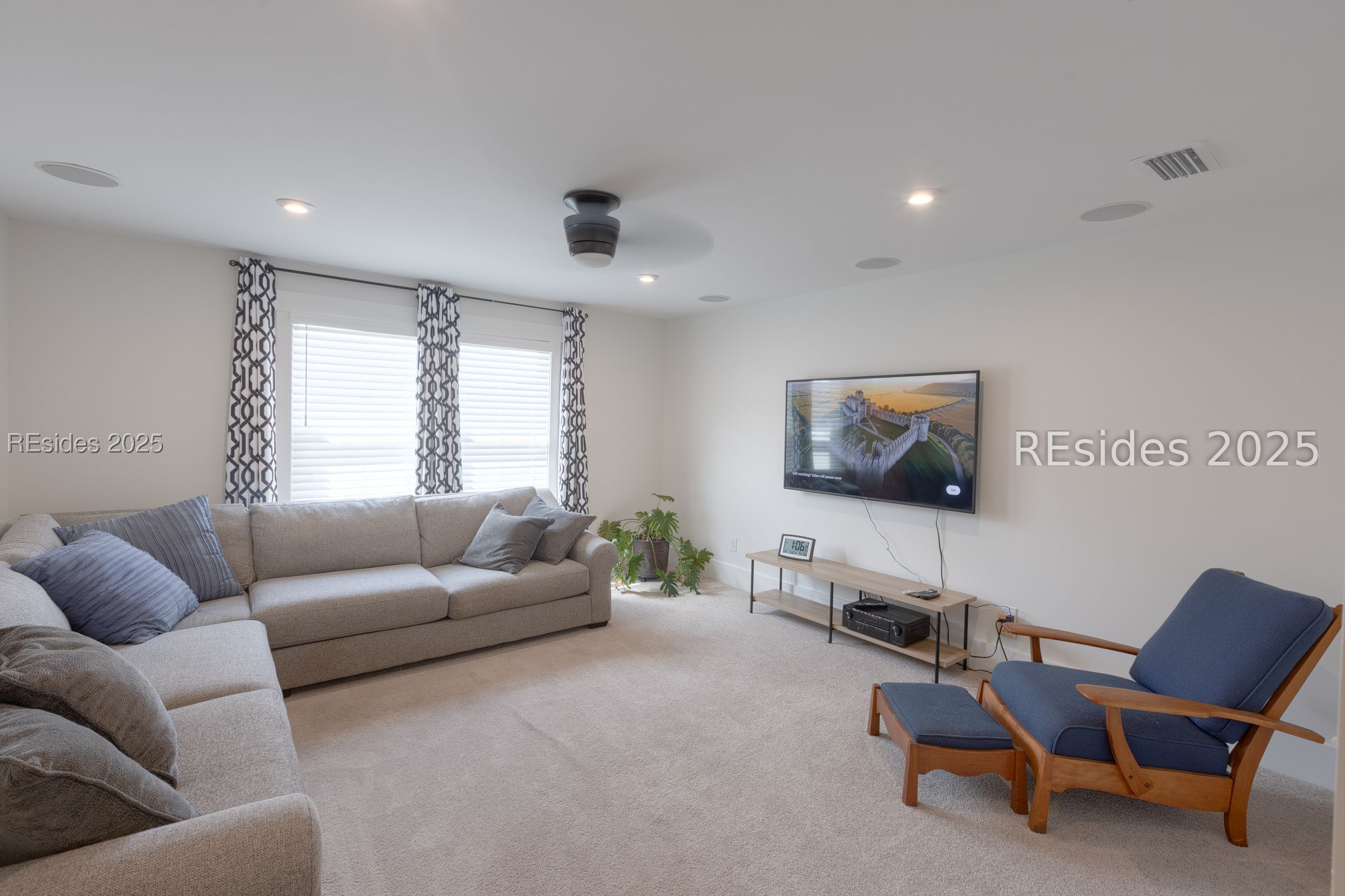 381 Crane Court Bluffton, SC 29909 - Photo 9 of 44