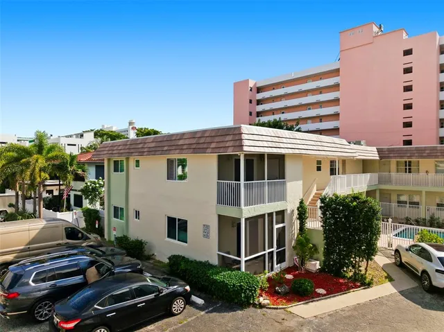 a car parked in front of a building