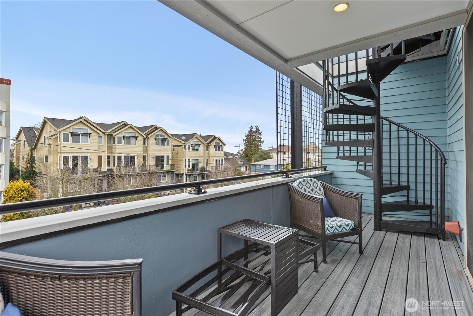 1612 California Avenue Southwest, Unit B Seattle, WA 98116 - Photo 29 of 37