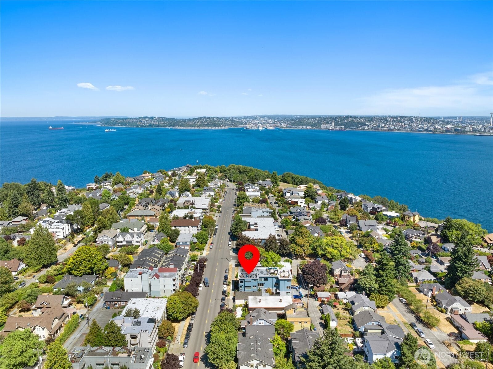 1612 California Avenue Southwest, Unit B Seattle, WA 98116 - Photo 35 of 36
