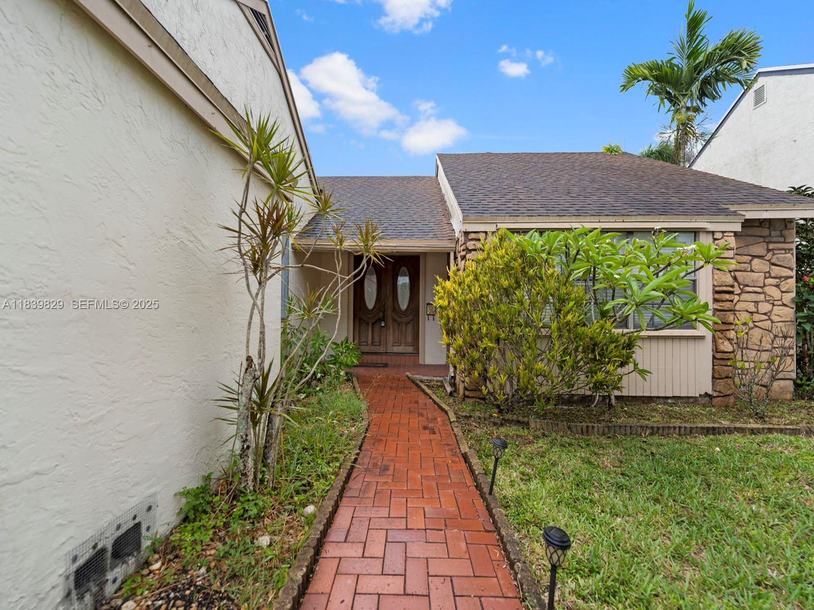 1440 Egret Road Homestead, FL 33035 - Photo 3 of 28 Gallery Image 3