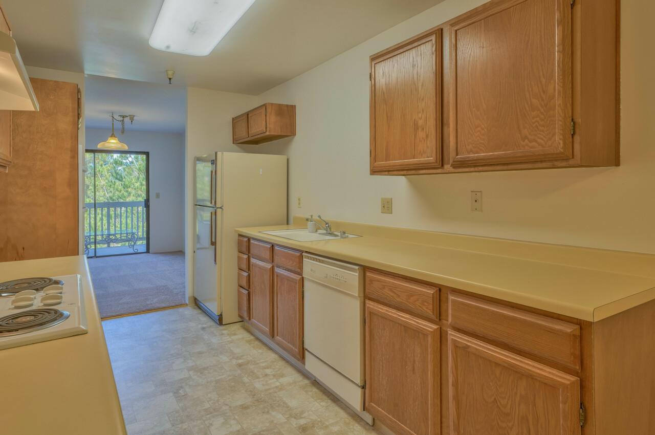 18 Shepherds Knoll Road Monterey, CA 93940 - Photo 14 of 28 a room with a sink and a window