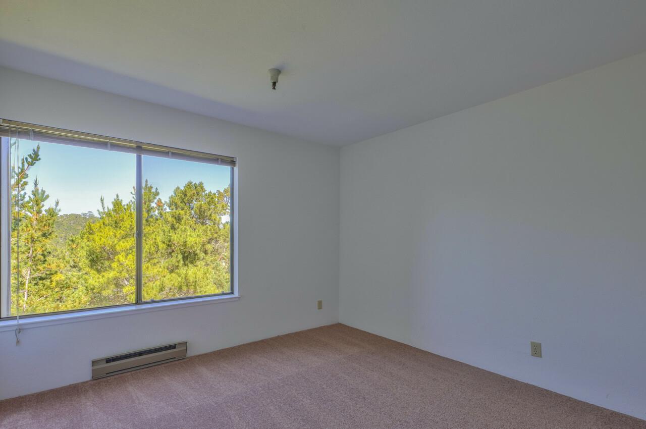 18 Shepherds Knoll Road Monterey, CA 93940 - Photo 22 of 28 an empty room with a window