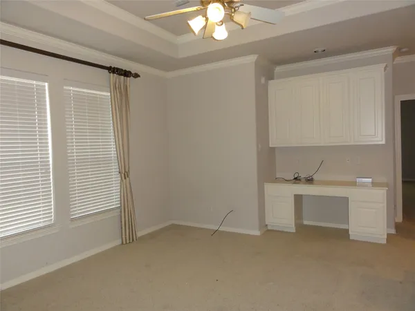 $2,800 | 3211 Holly Crossing Drive, Houston, TX 77042