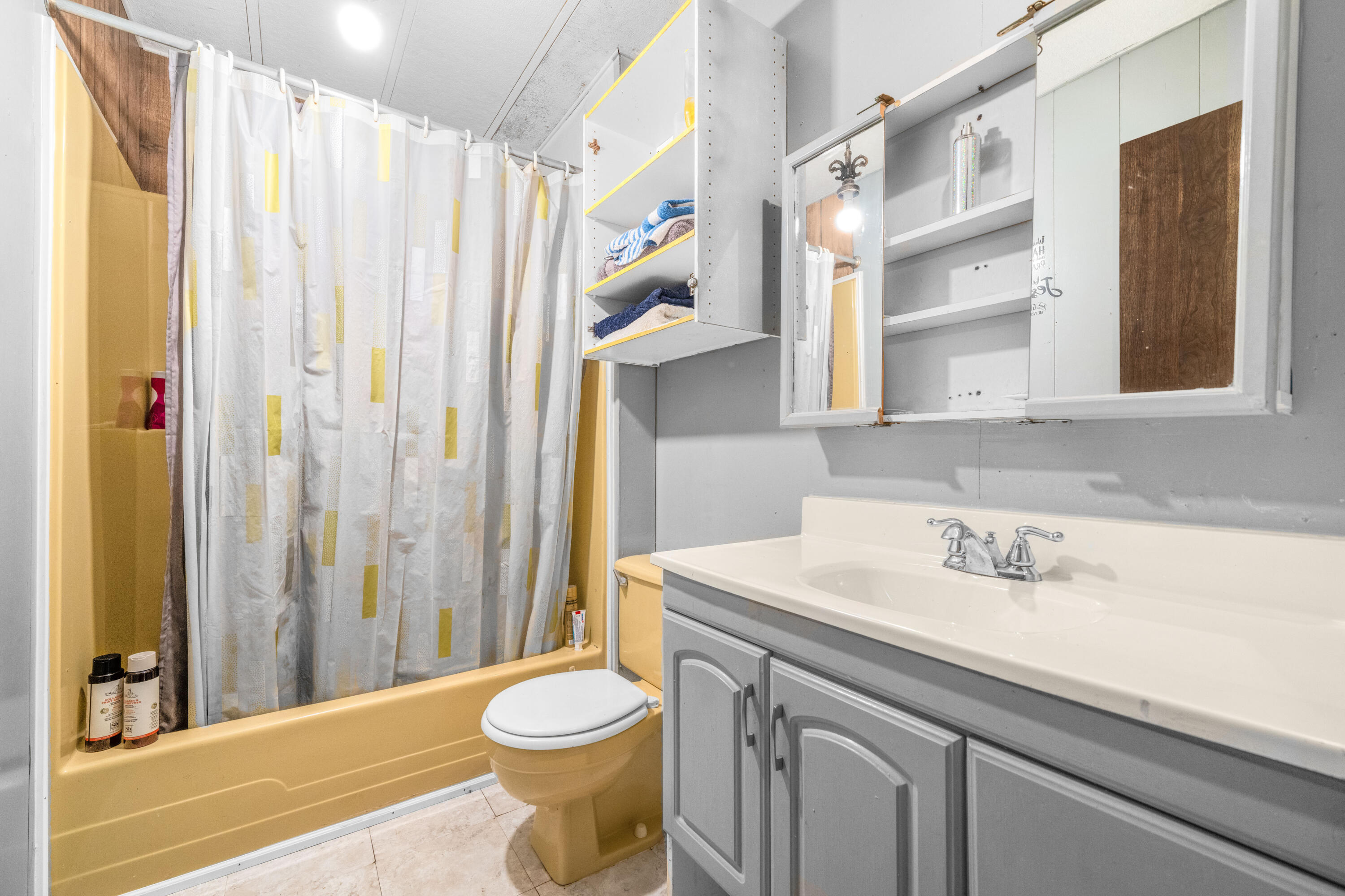 15885 Cloverdale Road Anderson, CA 96007 - Photo 9 of 12 IMG-12