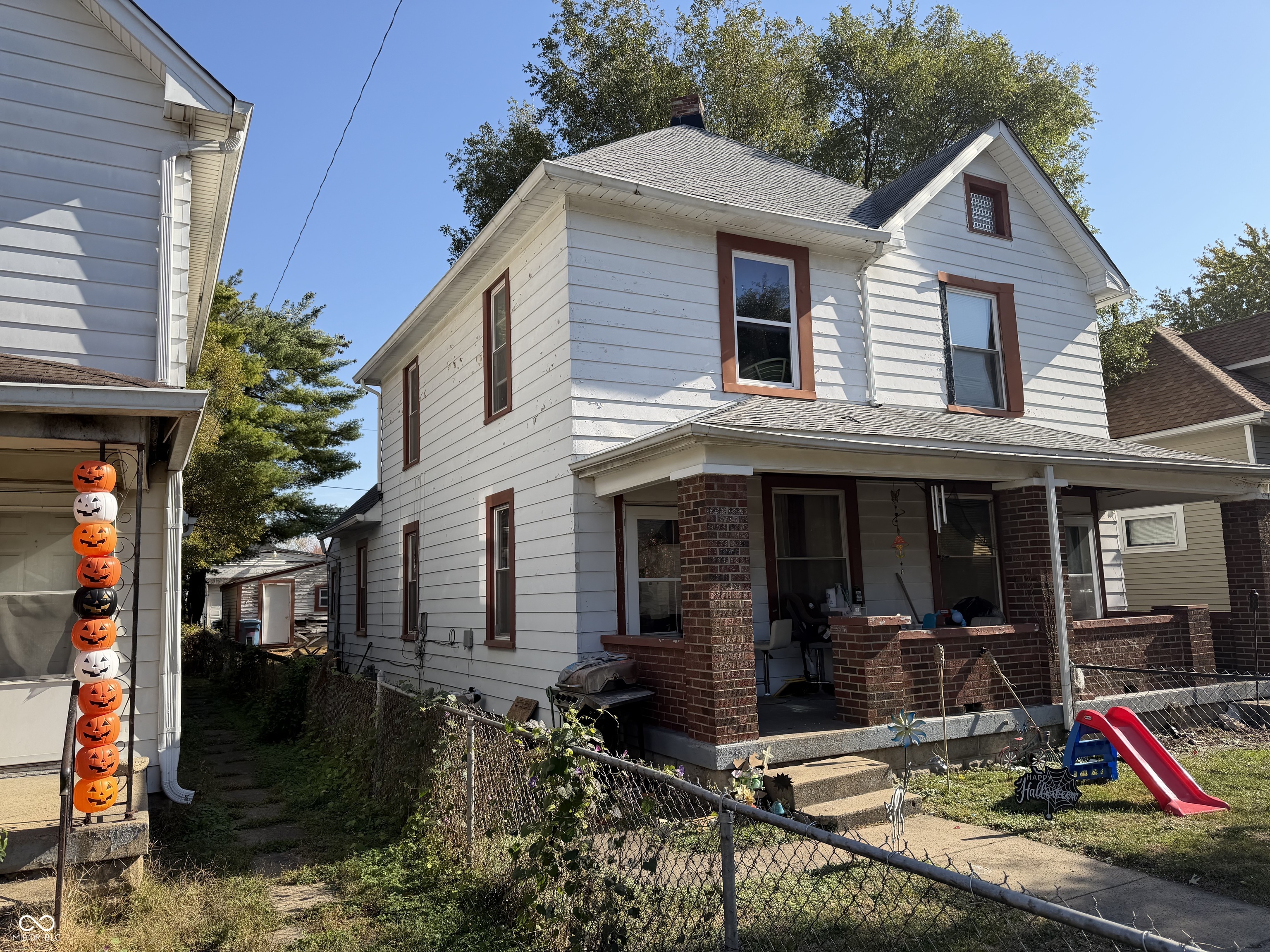 1445 West Lee Street Indianapolis, IN 46221 - Photo 3 of 30