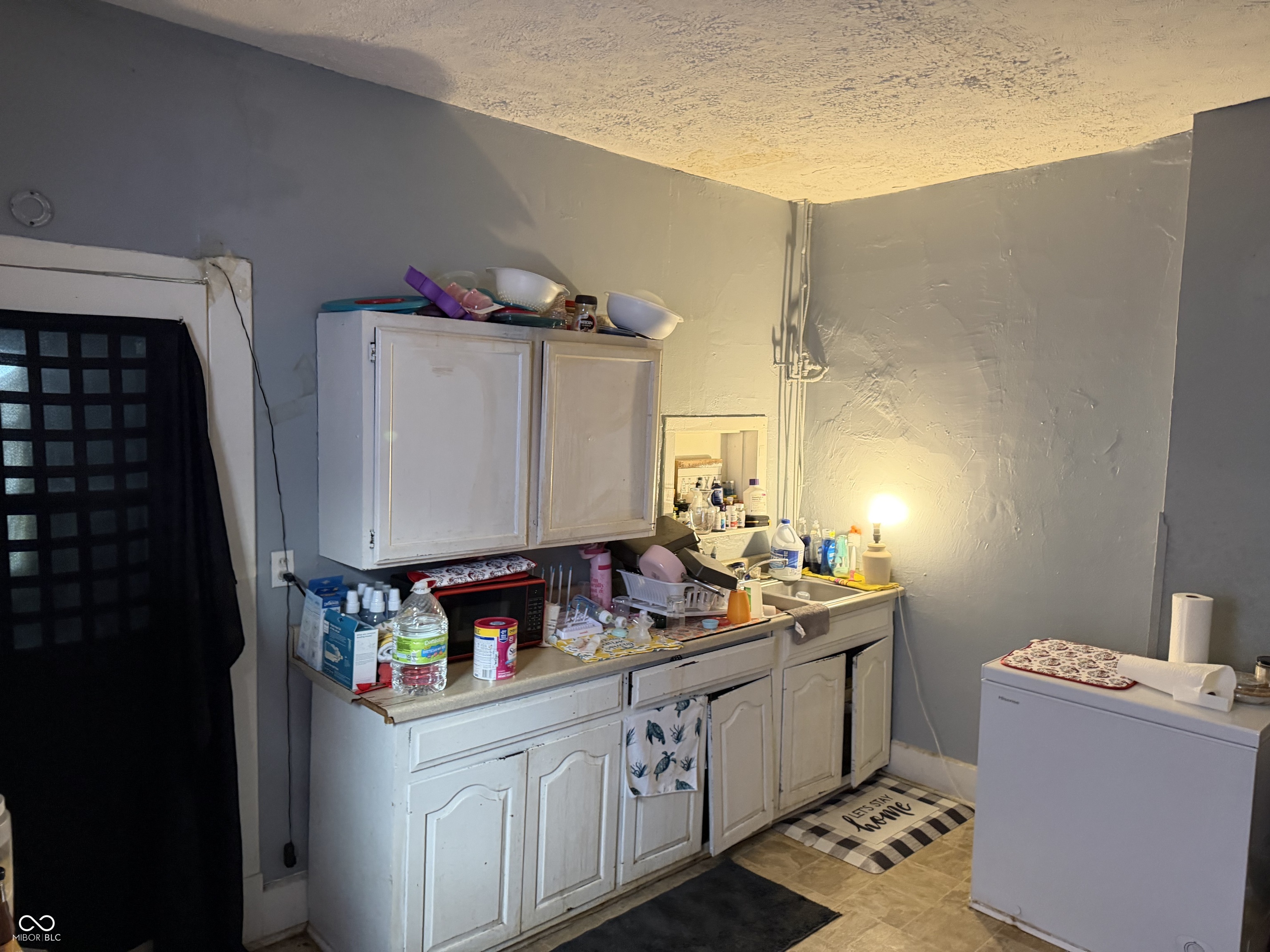 1445 West Lee Street Indianapolis, IN 46221 - Photo 5 of 30