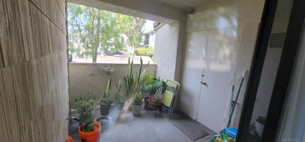 $2,500 | 8558 Summerdale Road, Unit 133, San Diego, CA 92126