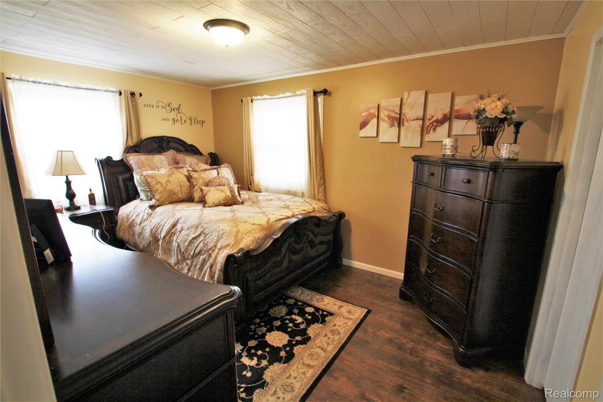 8951 South State Road Bancroft, MI 48414 - Photo 11 of 17 IMG_2975.JPG