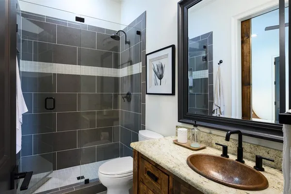 a view of workspace with mirror