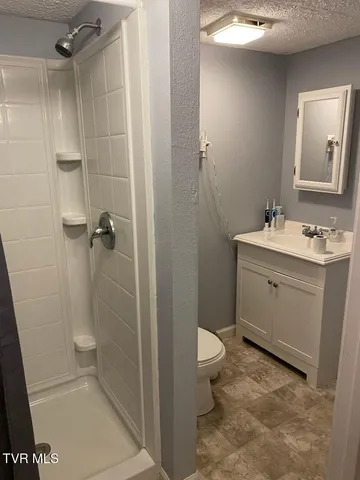 $145,900 | 880 Gilley Avenue East, Big Stone Gap, VA 24219