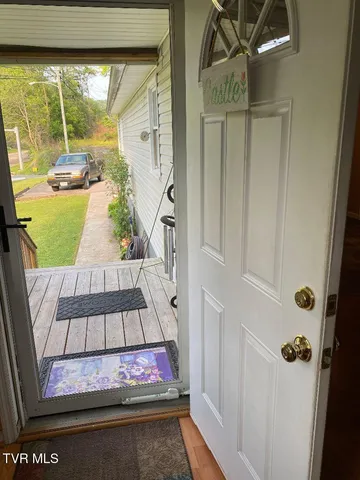 $145,900 | 880 Gilley Avenue East, Big Stone Gap, VA 24219