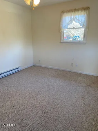 $145,900 | 880 Gilley Avenue East, Big Stone Gap, VA 24219