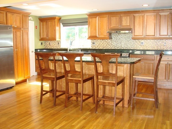 16 Dana Road Peabody, MA 01960 - Photo 8 of 30 Gallery Image 8