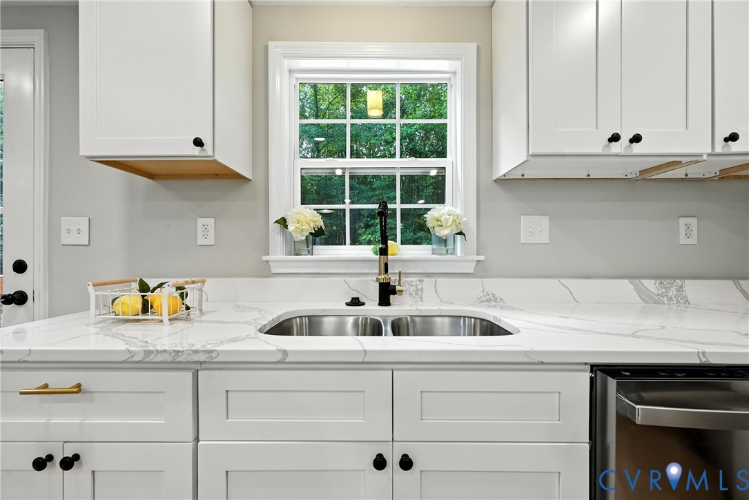 24611 Williamson Road Dinwiddie, VA 23841 - Photo 11 of 34 Kitchen with stainless steel dishwasher, white cab