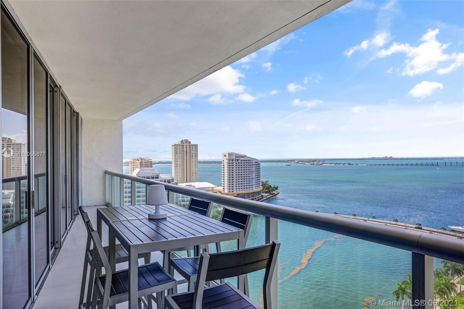 495 Brickell Avenue, Unit 2103 Miami, FL 33131 - Photo 18 of 43 a view of a terrace with furniture and stove