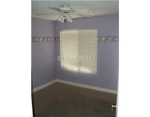 3180 South Lindell Road Las Vegas, NV 89146 - Photo 16 of 22 Bedroom.