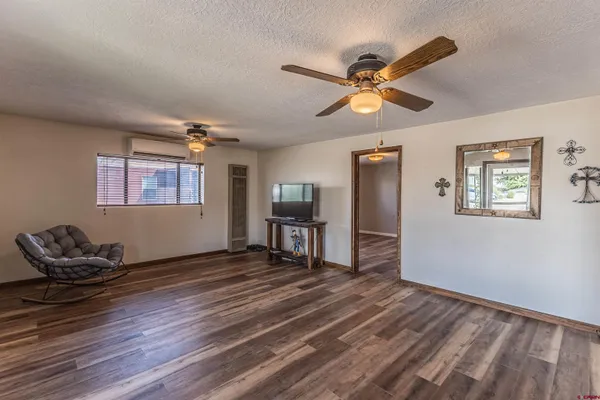 $344,000 | 1925 Coyote Drive, Farmington, NM 87401