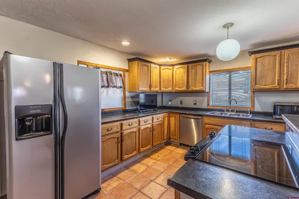 $344,000 | 1925 Coyote Drive, Farmington, NM 87401
