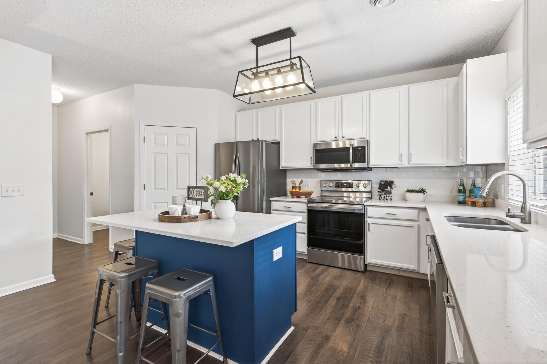 111309 Village Road Chaska, MN 55318 - Photo 18 of 41