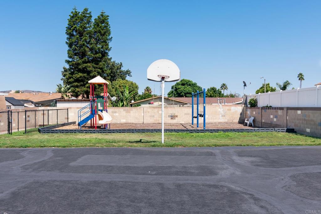 4616 North River Road, Unit 27 Oceanside, CA 92057 - Photo 41 of 47