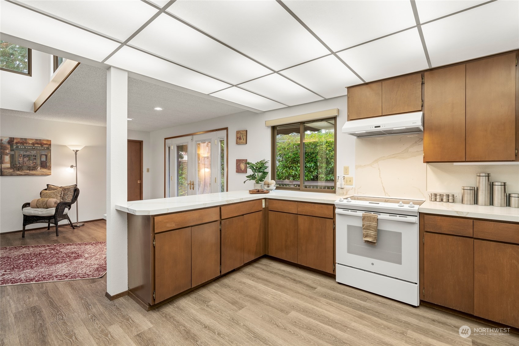 413 Southwest 197th Street Normandy Park, WA 98166 - Photo 11 of 40
