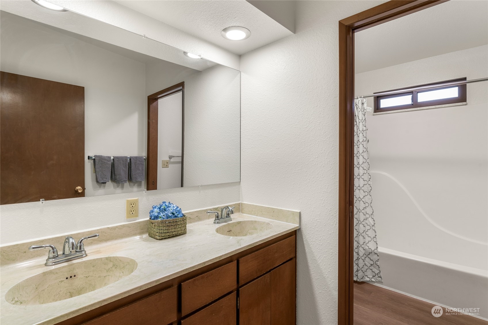 413 Southwest 197th Street Normandy Park, WA 98166 - Photo 19 of 40