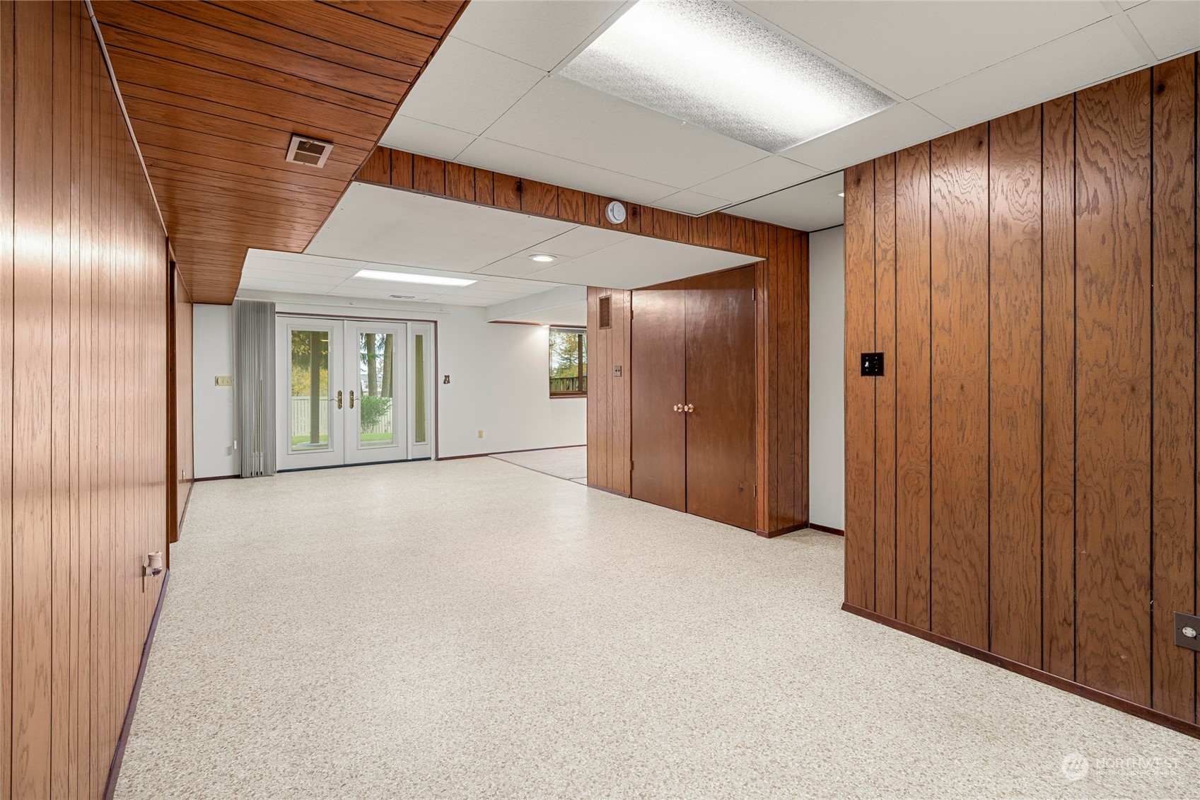 413 Southwest 197th Street Normandy Park, WA 98166 - Photo 30 of 40