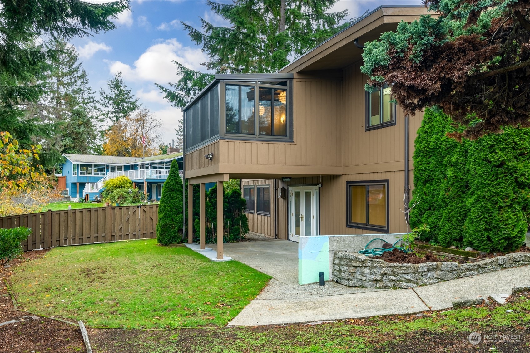413 Southwest 197th Street Normandy Park, WA 98166 - Photo 37 of 40
