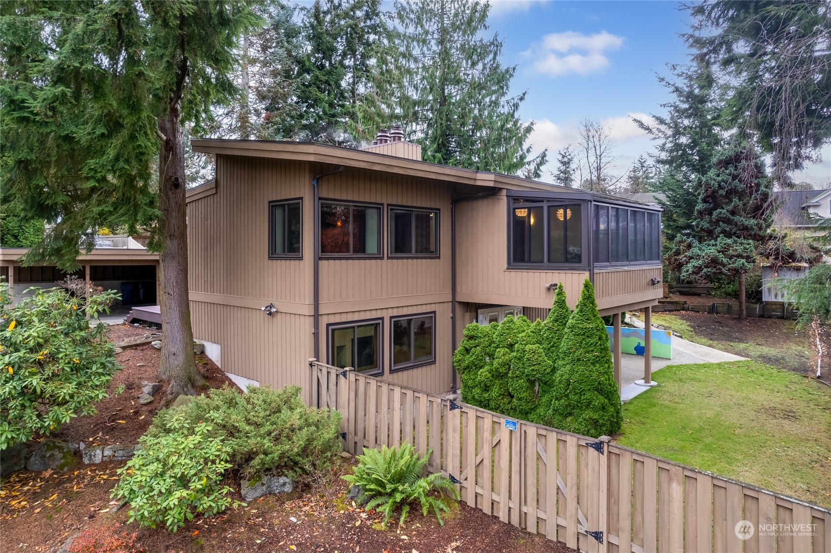 413 Southwest 197th Street Normandy Park, WA 98166 - Photo 38 of 40