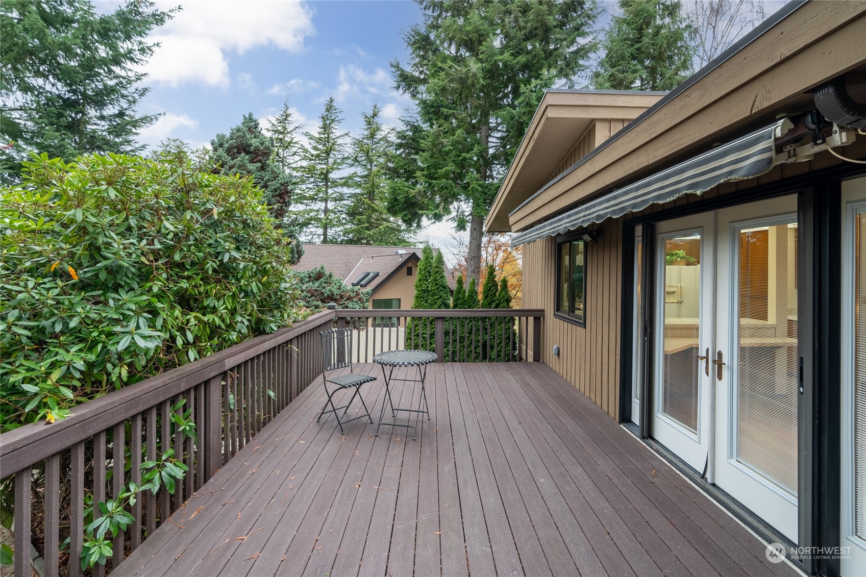 413 Southwest 197th Street Normandy Park, WA 98166 - Photo 10 of 40