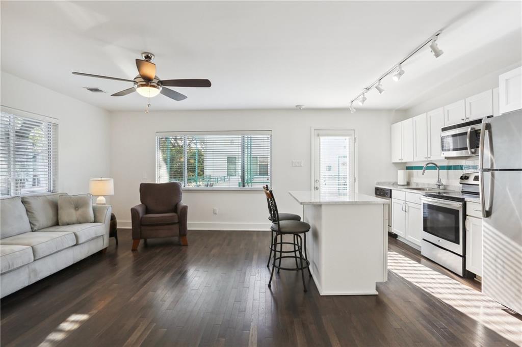 2833 St Charles Avenue, Unit 21 New Orleans, LA 70115 - Photo 7 of 15