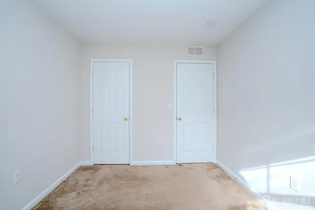 $2,700 | 5 Rafting Way, Trenton, NJ 08611