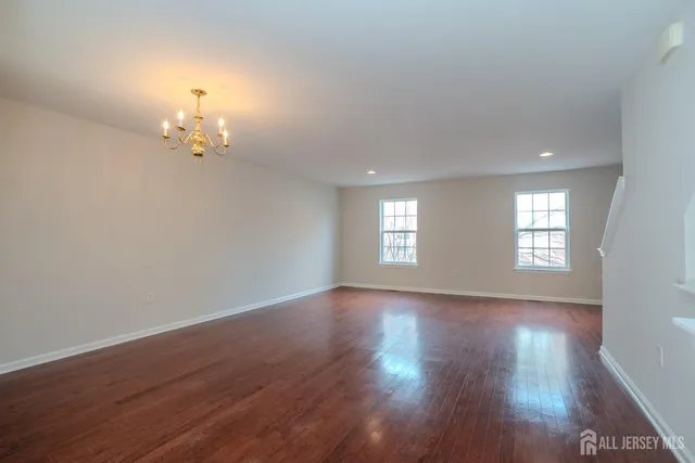 $2,700 | 5 Rafting Way, Trenton, NJ 08611