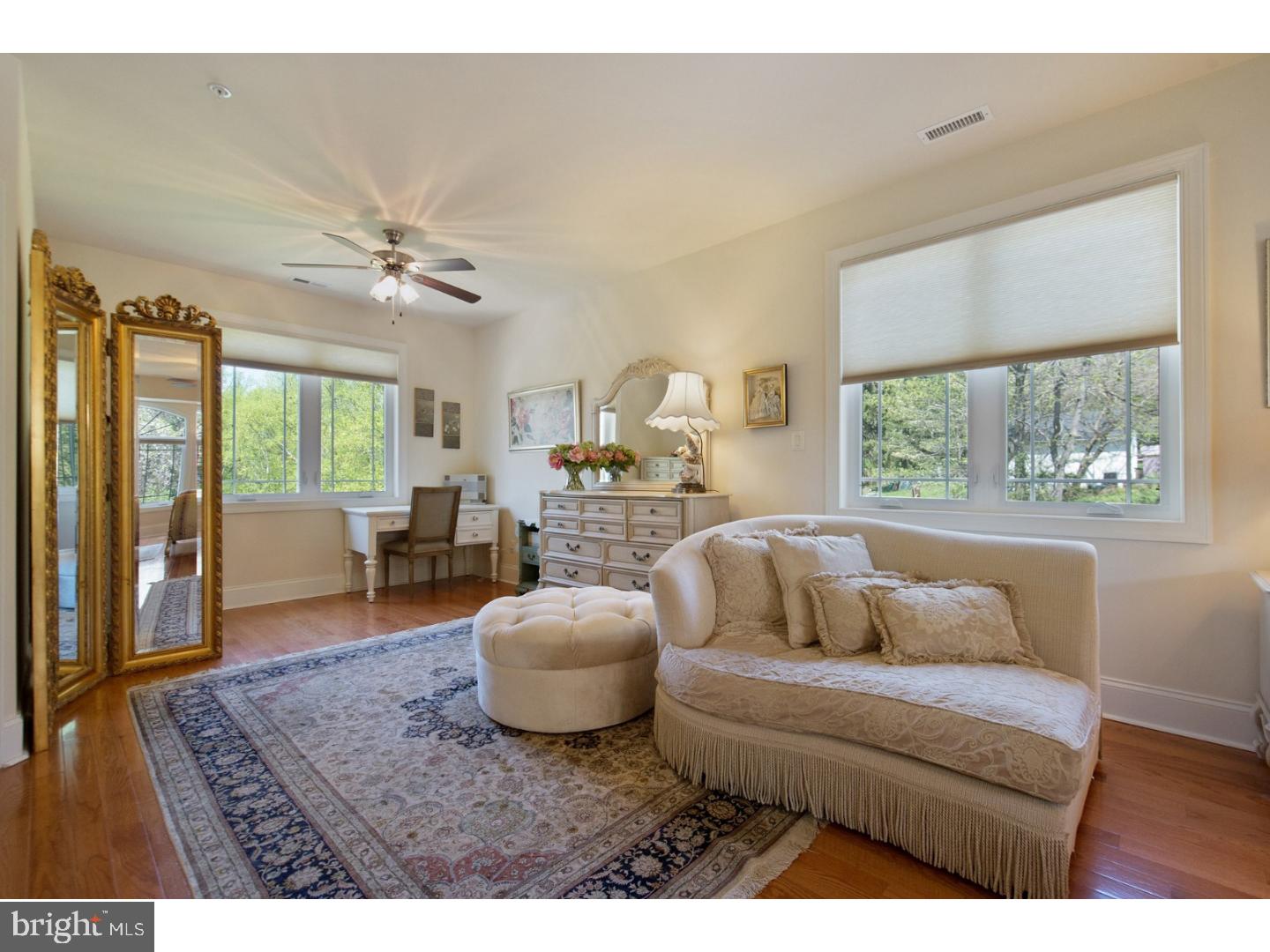 676 Beatty Road Springfield, PA 19064 - Photo 15 of 25 MBR Sitting Area