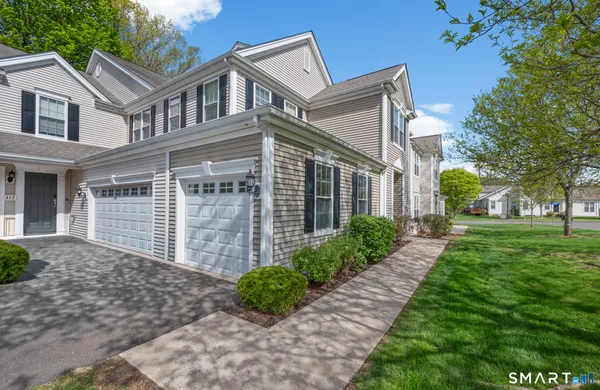 $539,900 | 323 Sterling Drive, Unit 323, Newington, CT 06111
