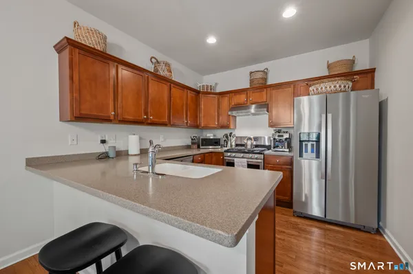 $539,900 | 323 Sterling Drive, Unit 323, Newington, CT 06111