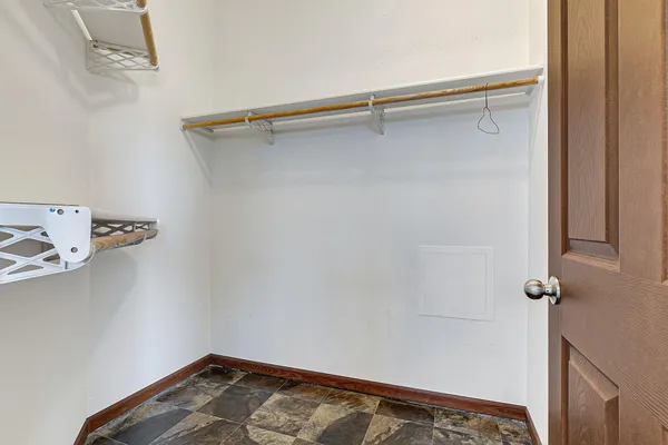 $675,000 | 58078 360th Street, Eden Valley, MN 55329