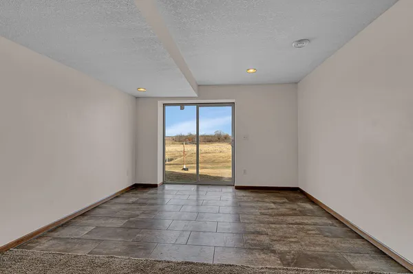 $675,000 | 58078 360th Street, Eden Valley, MN 55329