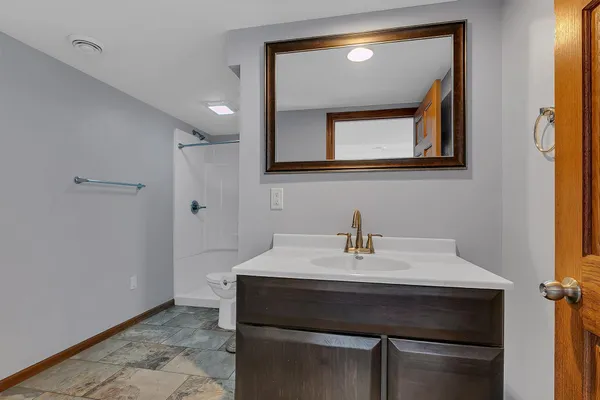 $675,000 | 58078 360th Street, Eden Valley, MN 55329