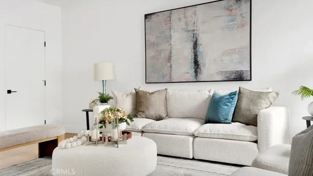 $1,450,000 | 741 North Gramercy Place, Los Angeles, CA 90038